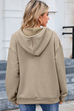 Load image into Gallery viewer, Dropped Shoudler Pocketed Hoodie