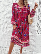 Load image into Gallery viewer, Tassel Tied Printed Long Sleeve Dress