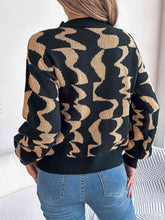 Load image into Gallery viewer, Round Neck Long Sleeve Sweater