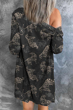 Load image into Gallery viewer, Tiger Print Button Up Long Sleeve Cardigan