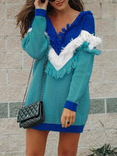 Load image into Gallery viewer, Color Block Fringed V-Neck Sweater