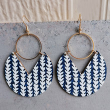 Load image into Gallery viewer, Ms.Pac-Man Shape Wooden Dangle Earrings