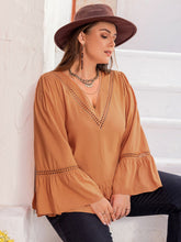 Load image into Gallery viewer, Plus Size V-Neck Peplum Blouse