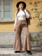 Load image into Gallery viewer, Plus Size Pocketed Flare Pants