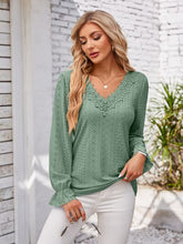 Load image into Gallery viewer, Applique V-Neck Flounce Sleeve T-Shirt