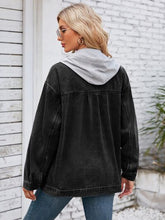 Load image into Gallery viewer, Pocketd Button Up Detachable Hooded Denim Jacket