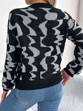 Load image into Gallery viewer, Round Neck Long Sleeve Sweater
