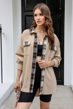 Load image into Gallery viewer, Plaid Button Down Collared Jacket