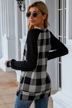 Load image into Gallery viewer, Plaid Round Neck Long Sleeve T-Shirt