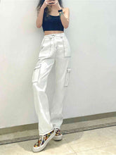 Load image into Gallery viewer, Straight Jeans with Pockets