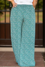 Load image into Gallery viewer, Plus Size Ditsy Floral Wide Lag Pants