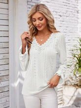 Load image into Gallery viewer, Applique V-Neck Flounce Sleeve T-Shirt