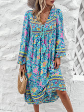 Load image into Gallery viewer, Tassel Tied Printed Long Sleeve Dress