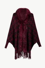 Load image into Gallery viewer, Houndstooth Fringe Hem Poncho