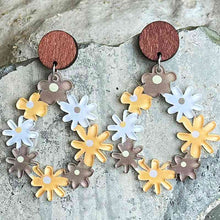 Load image into Gallery viewer, Floral Teardrop Earrings