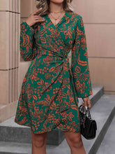 Load image into Gallery viewer, Floral Balloon Sleeve Mini Dress