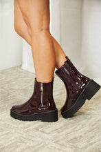 Load image into Gallery viewer, Forever Link Side Zip Platform Boots