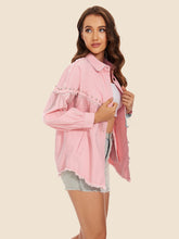 Load image into Gallery viewer, Raw Hem Fringe Detail Denim Jacket