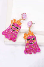 Load image into Gallery viewer, Smiling Ghost Shape Synthetic Pearl Earrings