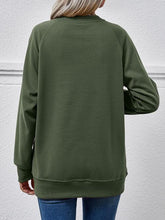 Load image into Gallery viewer, Round Neck Long Sleeve Sweatshirt