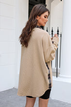 Load image into Gallery viewer, Plaid Button Down Collared Jacket