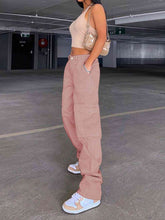 Load image into Gallery viewer, Straight Jeans with Pockets