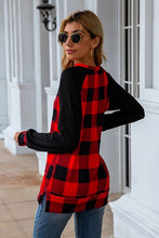 Load image into Gallery viewer, Plaid Round Neck Long Sleeve T-Shirt
