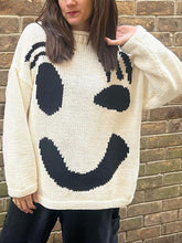 Load image into Gallery viewer, Contrast Drop Shoulder Long Sleeve Sweater