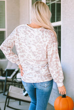 Load image into Gallery viewer, Round Neck Color Block Dropped Shoulder Tee
