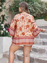 Load image into Gallery viewer, Plus Size Printed V-Neck Three-Quarter Sleeve Blouse