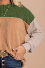 Load image into Gallery viewer, Color Block Dropped Shoulder T-Shirt