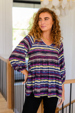 Load image into Gallery viewer, Circle Back Striped V-Neck Top