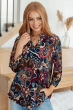 Load image into Gallery viewer, Lizzy Top in Wine Paisley