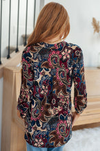 Load image into Gallery viewer, Lizzy Top in Wine Paisley