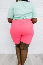 Load image into Gallery viewer, Potential Energy Shorts in Pink