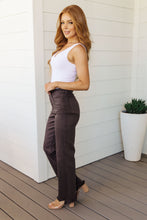 Load image into Gallery viewer, Sybil High Rise Frayed Hem 90's Straight Jeans in Brown