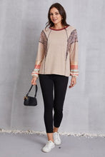 Load image into Gallery viewer, Contrast Stitching Leopard Long Sleeve Blouse