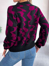 Load image into Gallery viewer, Round Neck Long Sleeve Sweater