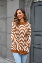 Load image into Gallery viewer, Printed Round Neck Long Sleeve Pullover Sweater
