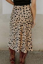Load image into Gallery viewer, Slit Printed Midi Skirt