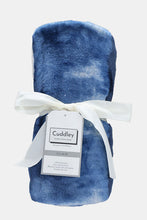 Load image into Gallery viewer, DOORBUSTER DEAL: Cuddley Fleece Decorative Throw Blanket