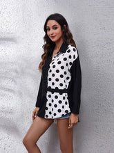 Load image into Gallery viewer, Contrast Button Up Long Sleeve Shirt