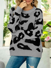 Load image into Gallery viewer, Drop Shoulder Leopard Pullover Sweater