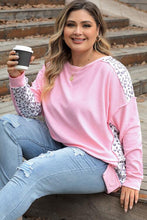 Load image into Gallery viewer, Plus Size Leopard Exposed Seam Long Sleeve Sweatshirt