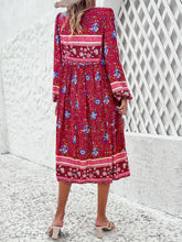 Load image into Gallery viewer, Tassel Tied Printed Long Sleeve Dress