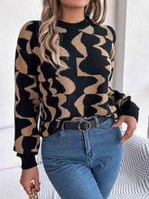 Load image into Gallery viewer, Round Neck Long Sleeve Sweater