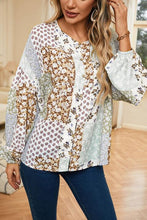 Load image into Gallery viewer, Printed Button Up Long Sleeve Shirt