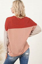 Load image into Gallery viewer, Color Block Dropped Shoulder T-Shirt