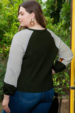 Load image into Gallery viewer, Plus Size Floral Waffle-Knit Round Neck Blouse