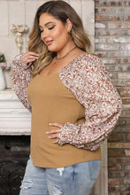 Load image into Gallery viewer, Plus Size Floral Square Neck Flounce Sleeve Blouse